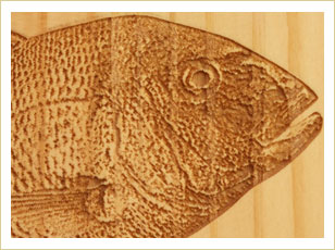 魚拓　彫刻